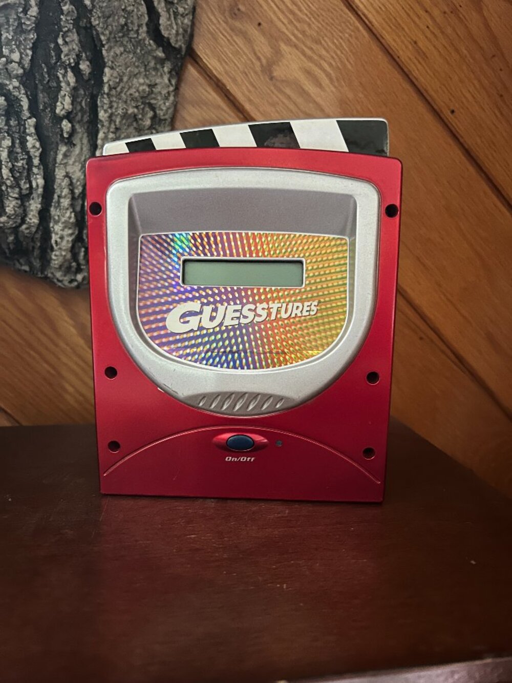 Guesstures Electronic Handheld Game by Hasbro 2005 Like Charades